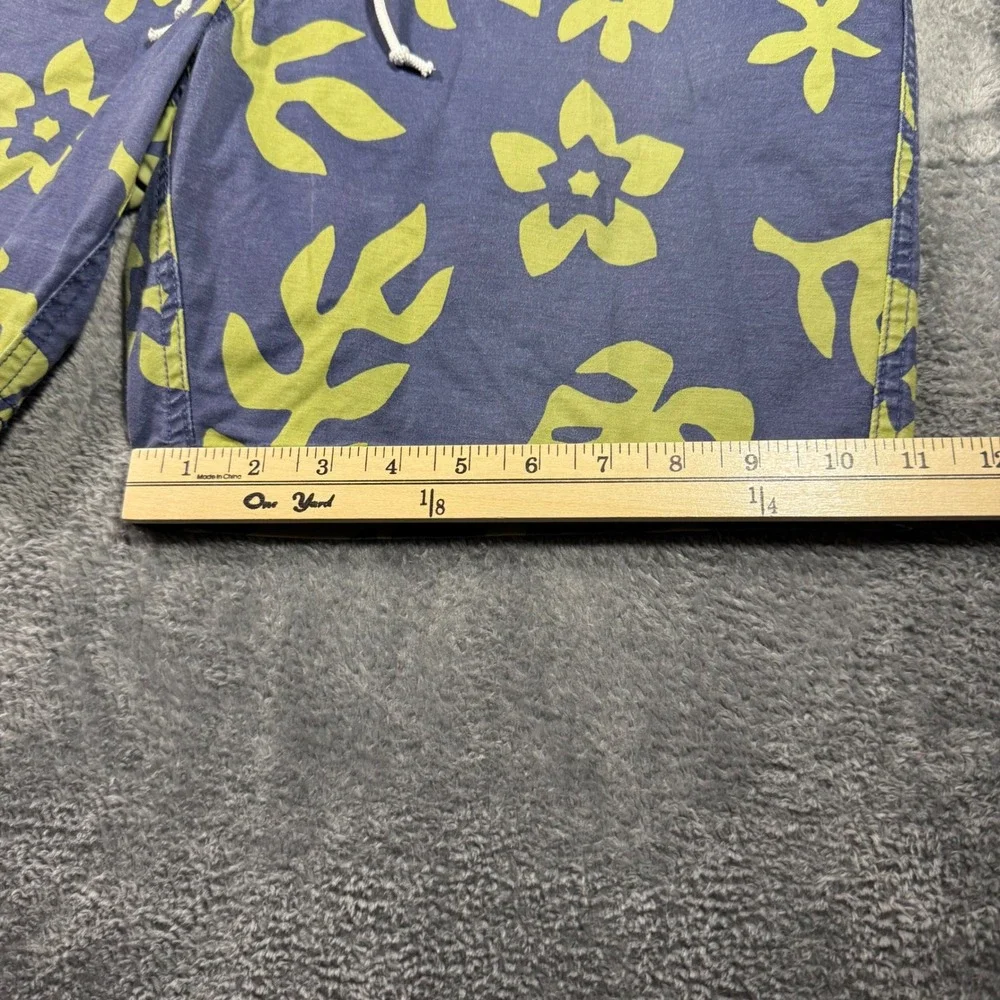 Kanvas by Katin Heritage Collection Mens 33 Tropical Floral Board Shorts Navy